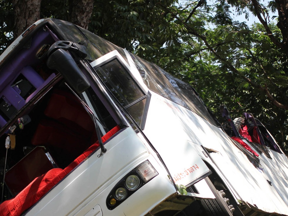 中国游客频遇车祸 少年游美国客死异乡